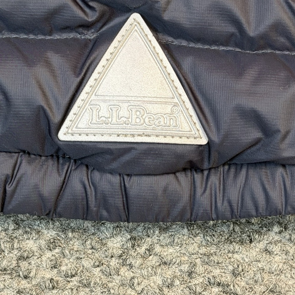 L.L. Bean 12-18 Month Ultralight 650 DownTek Jacket Navy Hooded Water Resistant - Picture 9 of 9